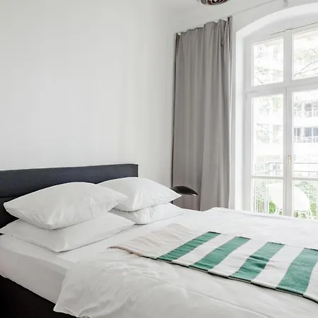 Apartman Luxury 2 Bedroom In The Heart Of Mitte, Berlin