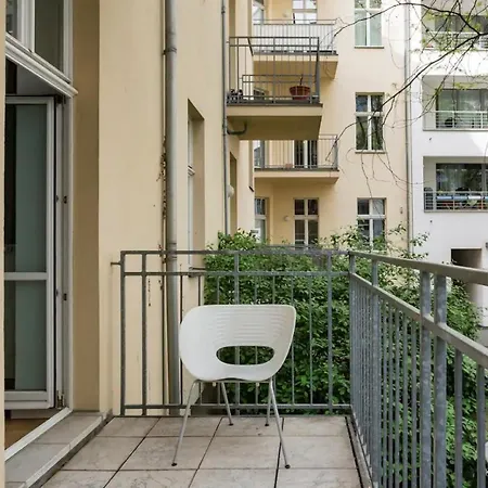 Luxury 2 Bedroom In The Heart Of Mitte, *