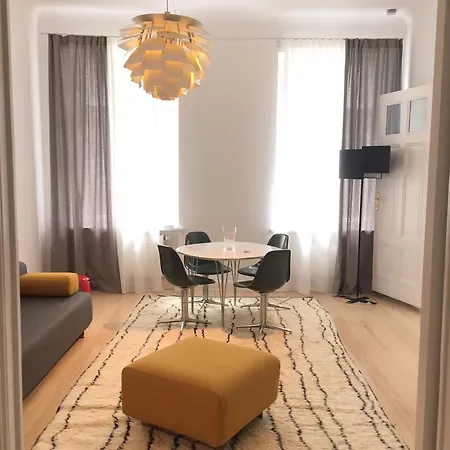 Apartmán Luxury 2 Bedroom In The Heart Of Mitte,