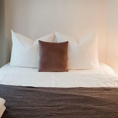 Luxury 2 Bedroom In The Heart Of Mitte,