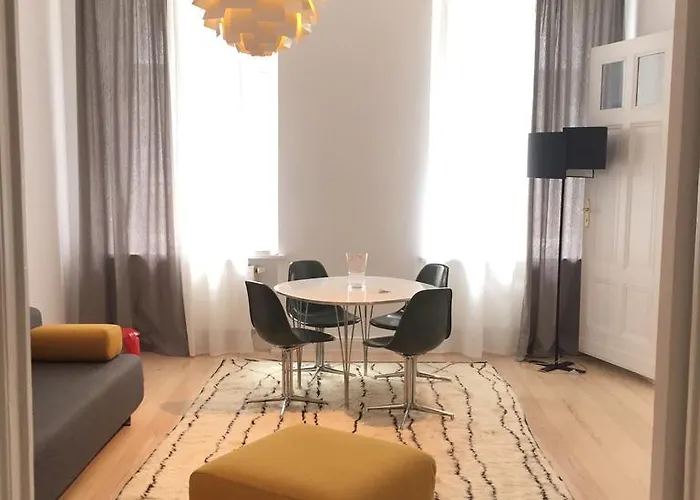 شقة Luxury 2 Bedroom In The Heart Of Mitte,