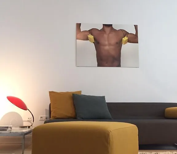 Appartement Luxury 2 Bedroom In The Heart Of Mitte, *