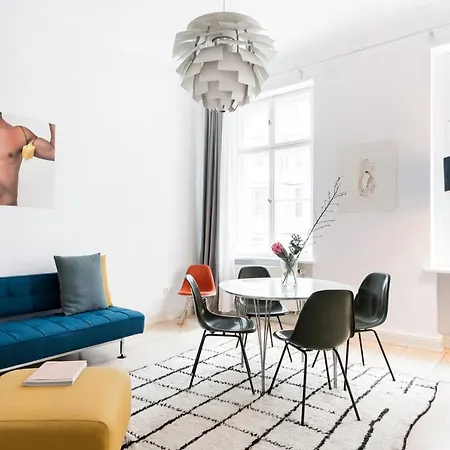 Luxury 2 Bedroom Apartment In The Heart Of Mitte, Berlin * Berlin