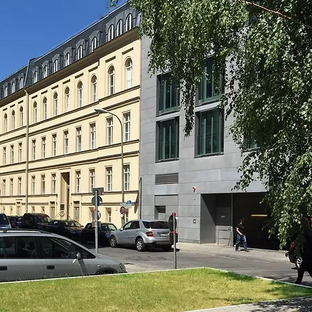 Luxury 2 Bedroom Apartment In The Heart Of Mitte, Berlin * Berlin