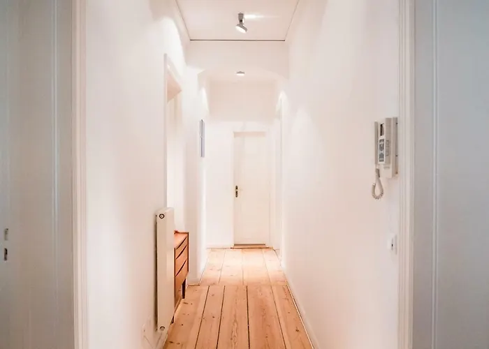 Luxury 2 Bedroom In The Heart Of Mitte, Apartamento *